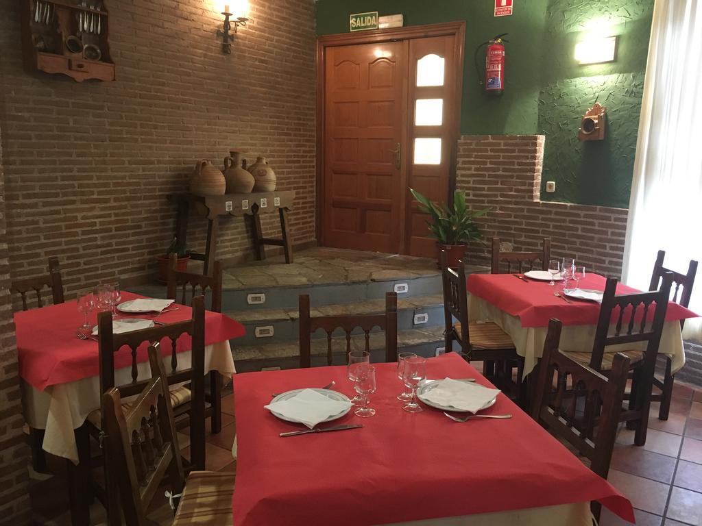 Hostal Rural La Boteria Sacedon Exterior photo
